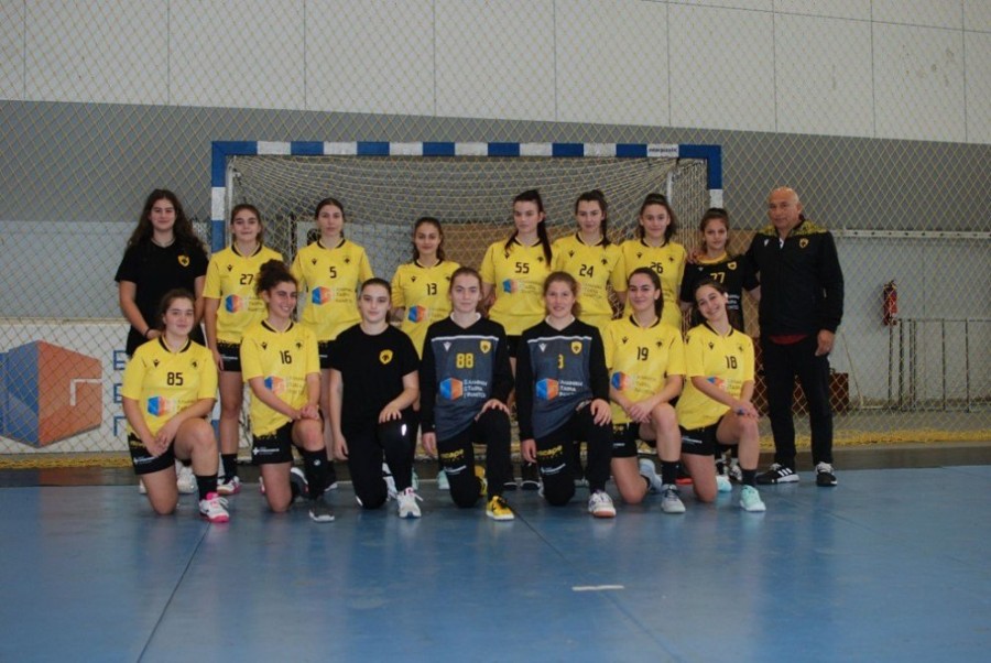 aek-korasides-team-omada-omadiki-handball-.jpg
