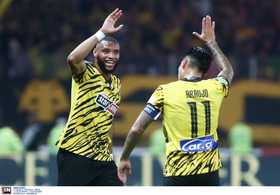 aek araujo moukoundi.jpg