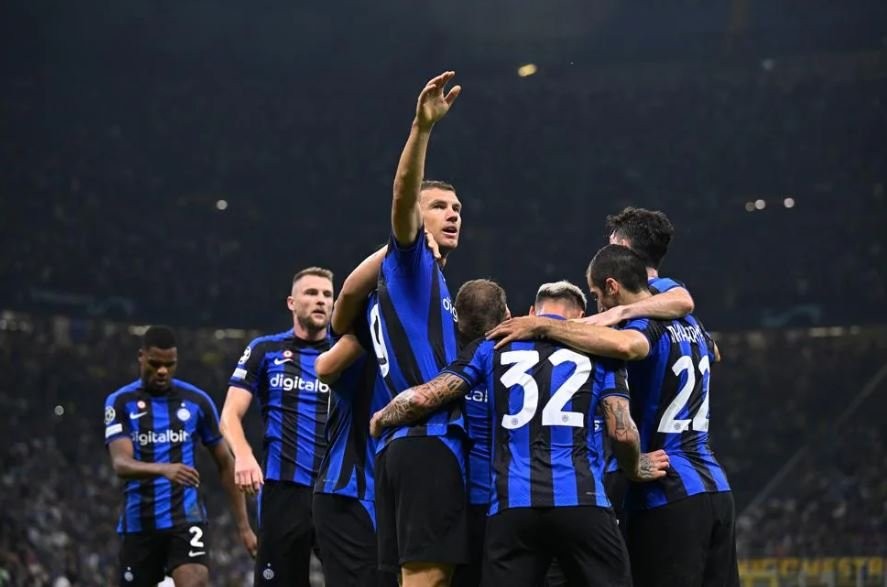 ΙΝΤΕΡ ΒΑΣΙΚΗ.JPG