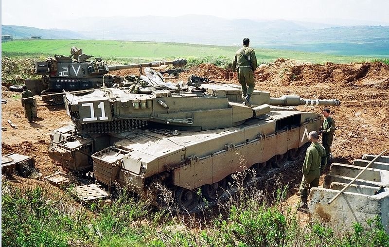 IDF_tank_near_Shreife_IDF_military_post_in_lebanon.jpg