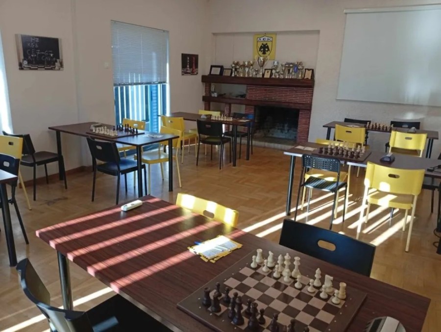 aek-chess-aithousa-geniki.jpg
