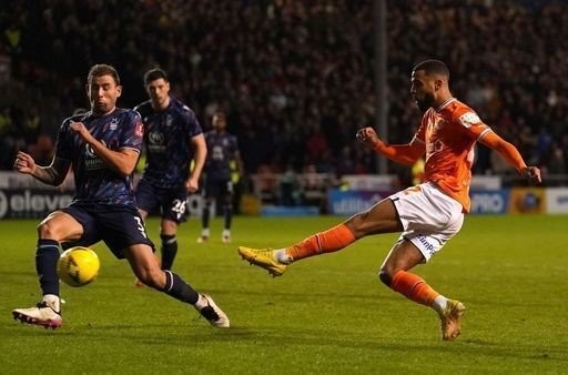 μπλακπουλ νοτ.jpg