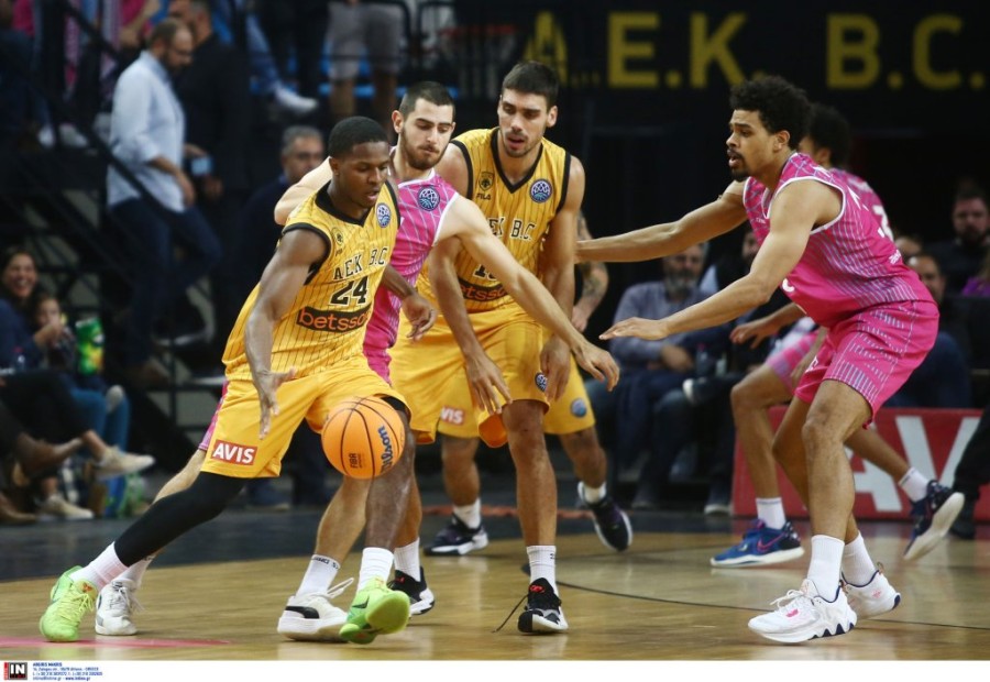 kenny williams aek bonn.jpg