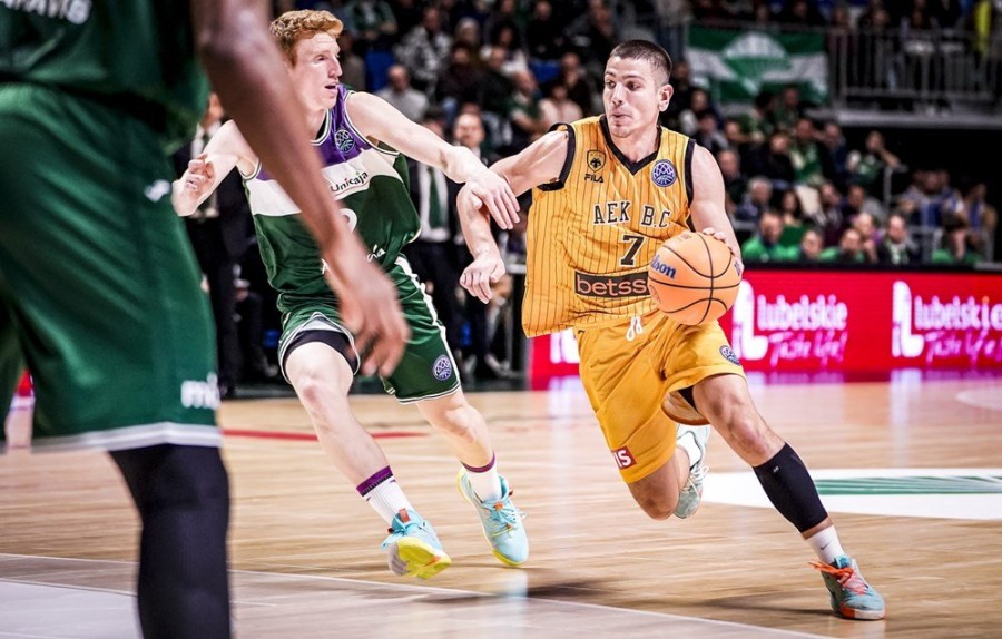 flionis malaga aek.jpg