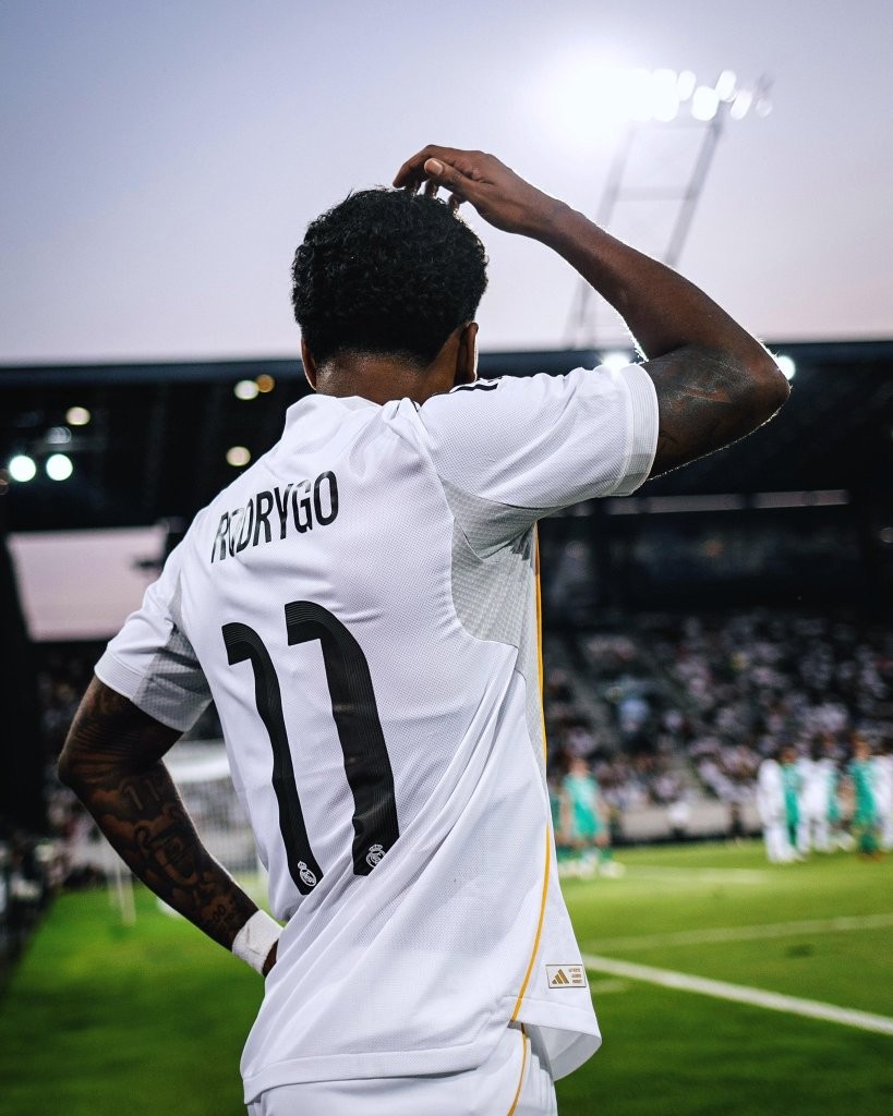 GyO8g9rXkAEgo3J.jfif