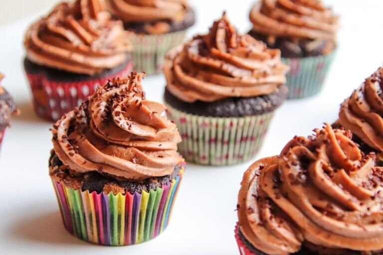 cupcakes-5116009-1280-768x512-1.jpg
