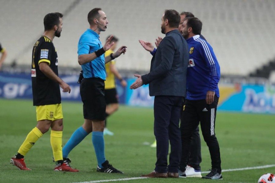 αεκ αρης .png