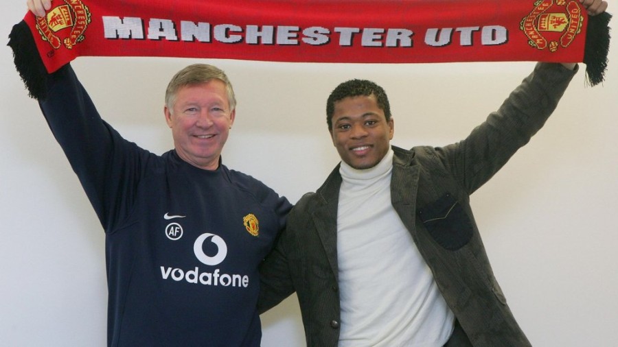 evra united.jpg