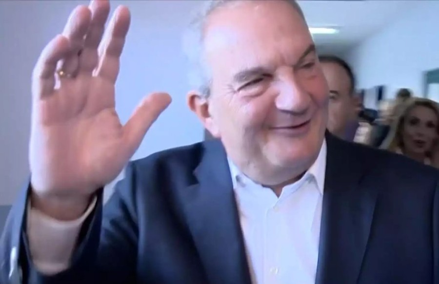karamanlis_ekloges_0810_11zon.jpg