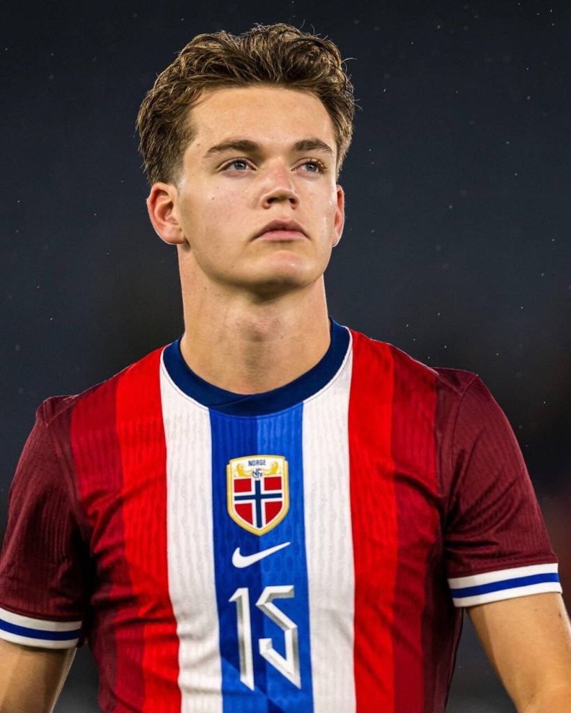 GtPnAOwW4AAn9S3.jfif