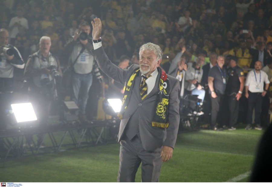 vouros giannis aek.jpg