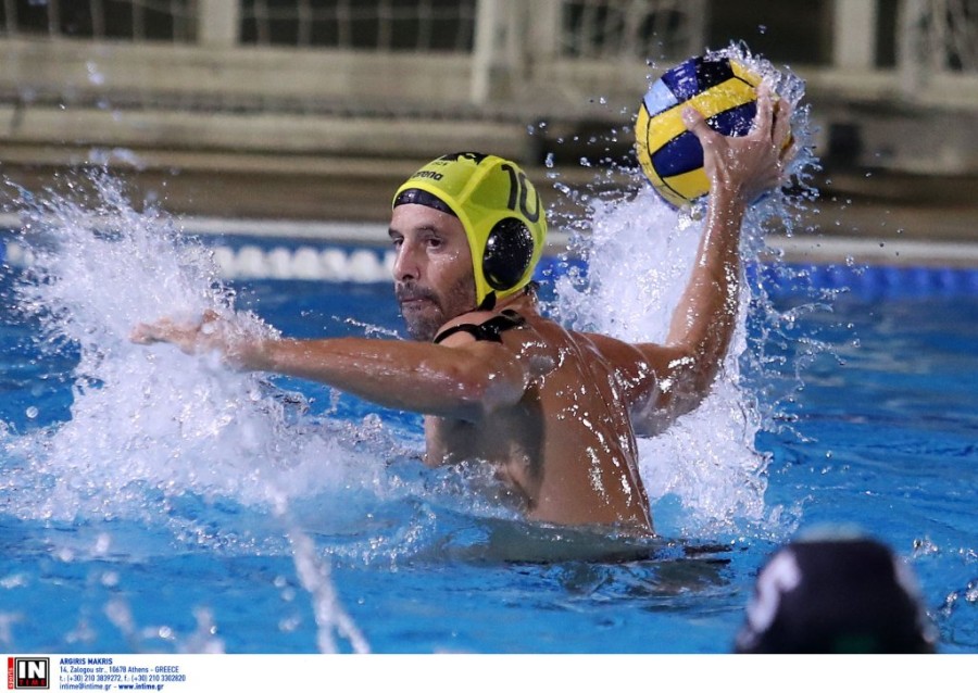 aek pao mens water polo.jpg