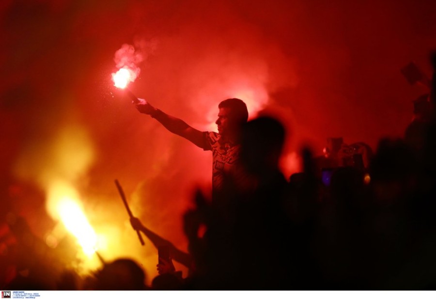 kosmos aek fiesta.jpg