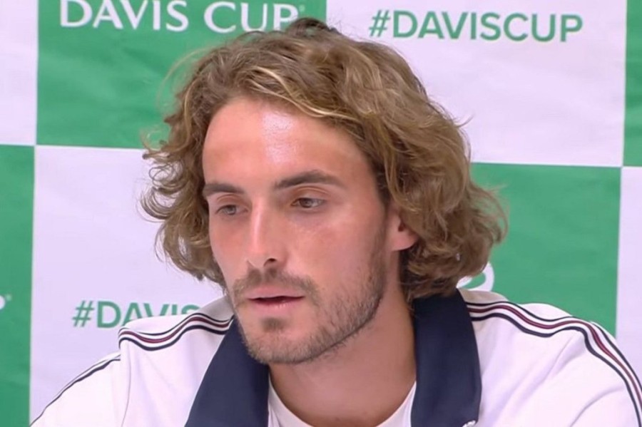 tsitsipas1.jpg
