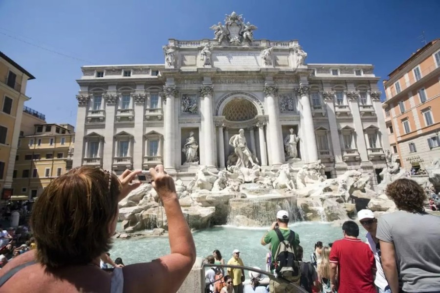 fontana-ditrevi-ap-1_11zon.jpg