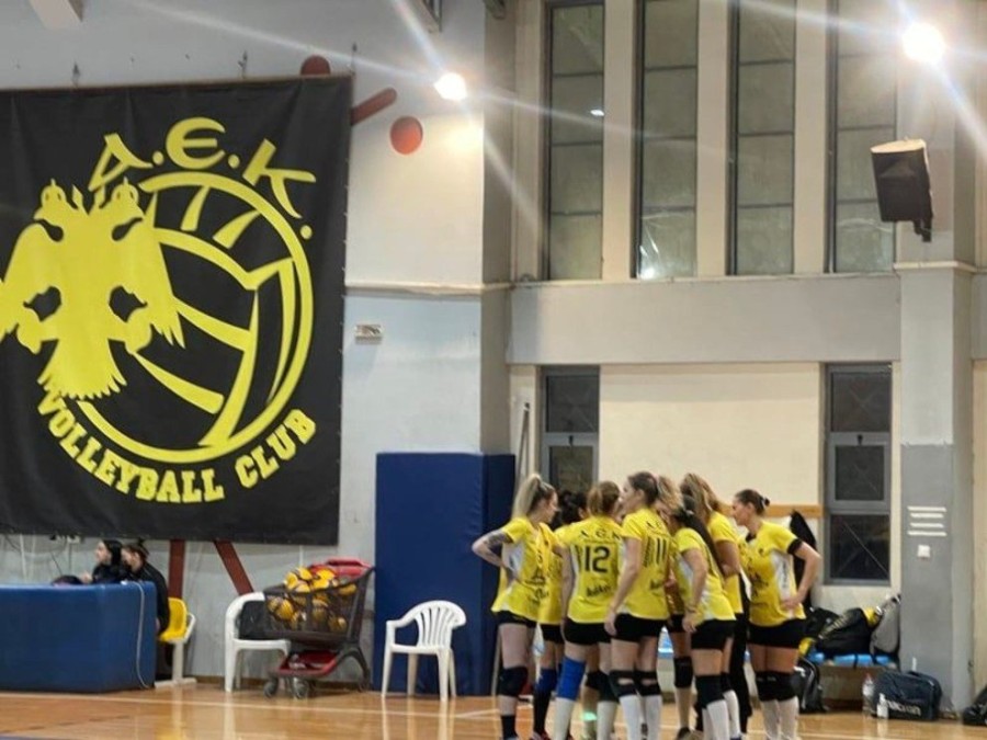aek-vintage-volleyball-team-omada-oamdik12i312312312.jpg