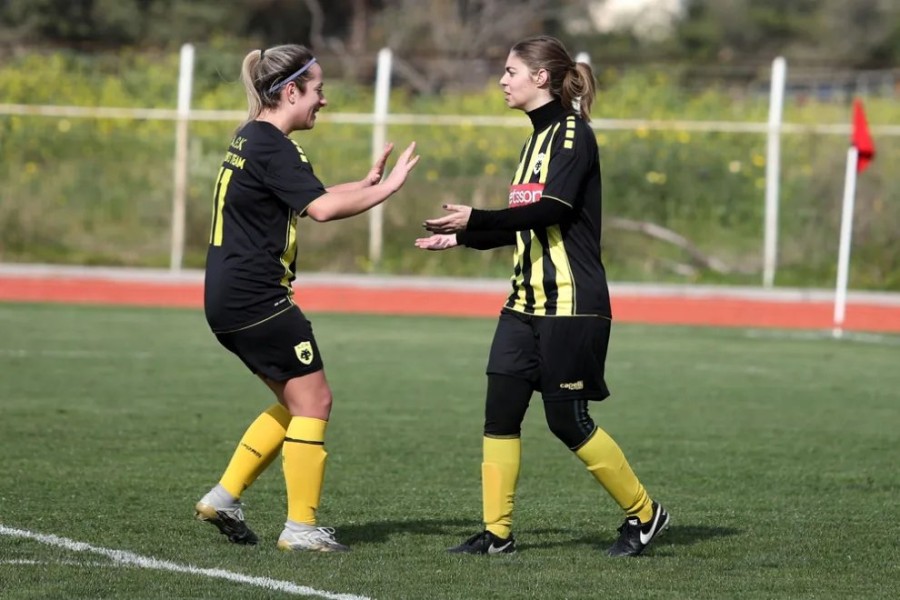 agios-thomas-aek-women-gynaikes-ginaikes-soccer-podosfairo-football-panigiriki1.jpg