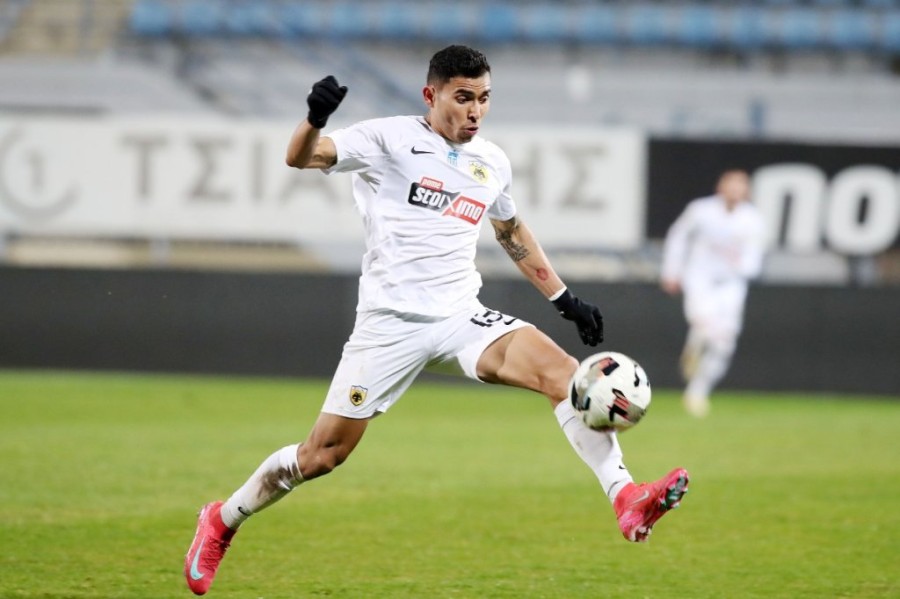pineda-aek.jpg