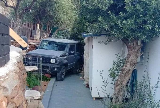 3cc1f0ef-tinos (1).jpg