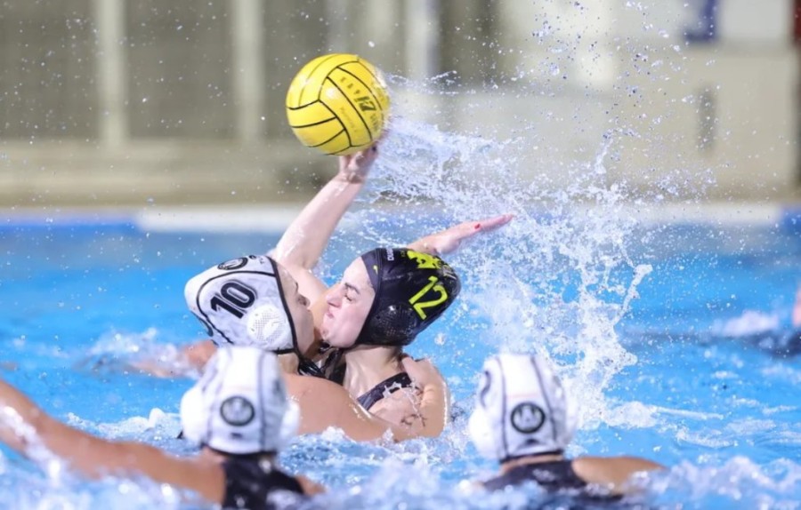 aek womens water polo.jpg