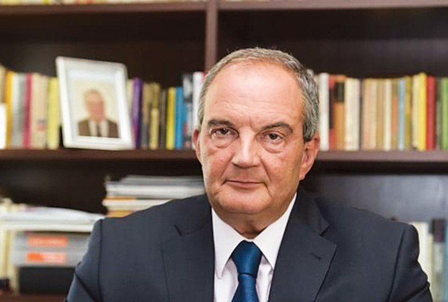 karamanlis.jpg