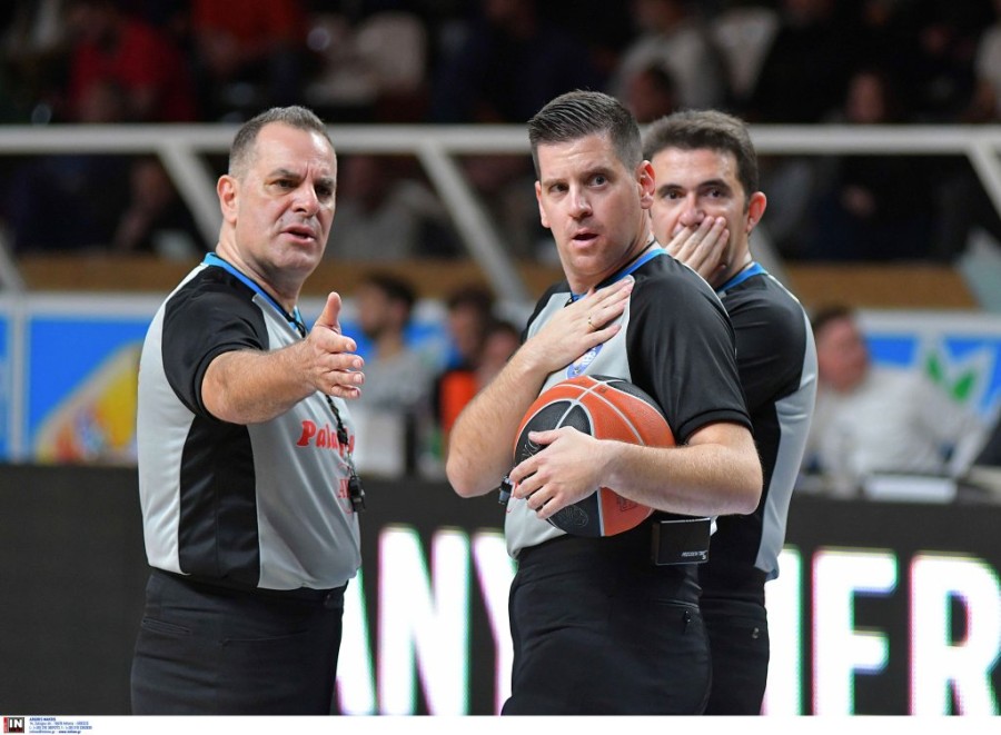 koromilas referee.jpg