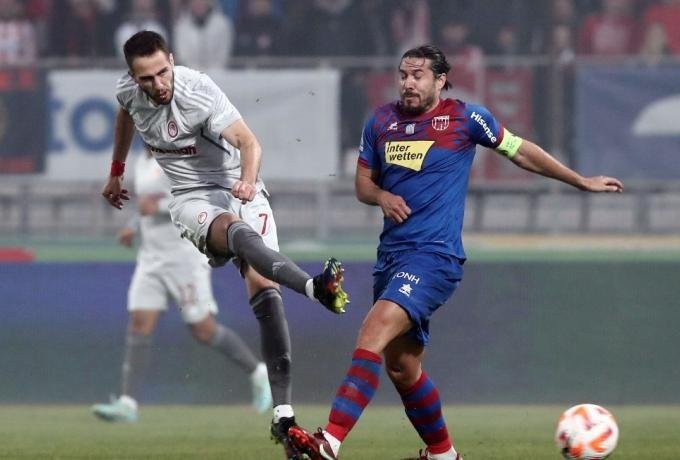 Barientos Volos Oly.jpg