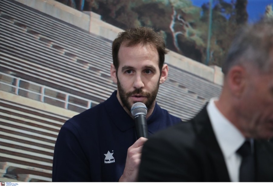 verginis panionios sinentefksi tipou final 8.jpg