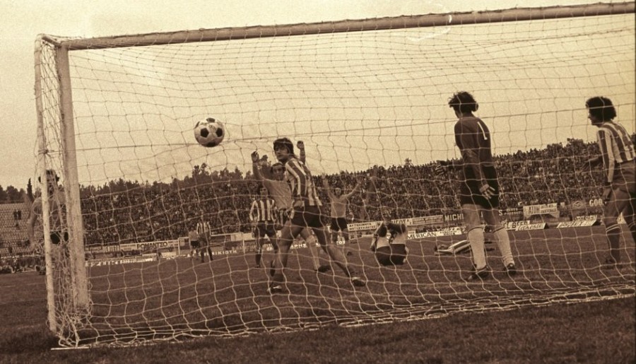 u03A7u03C9u03C1u03AFu03C2 u03C4u03AFu03C4u03BBu03BF.jpg