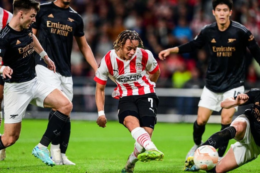 uefa_europa_league_group_a_psv_eindhoven_v_arsenal_fc_.jpeg