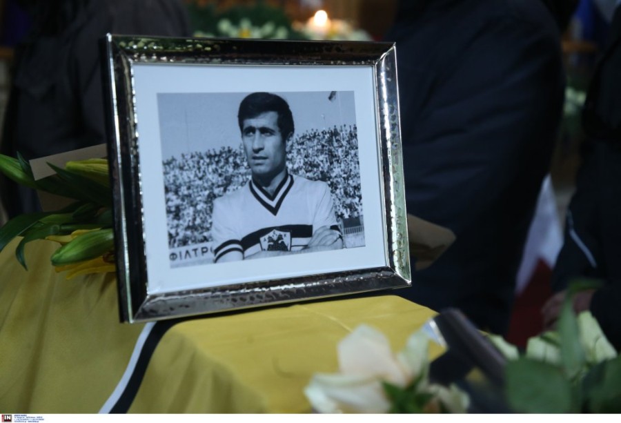 mimis papaioannou foto.jpg