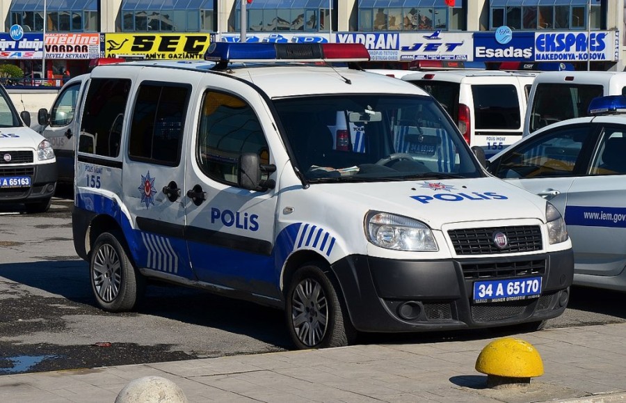 PoliceFiatDobloTurkey.JPG