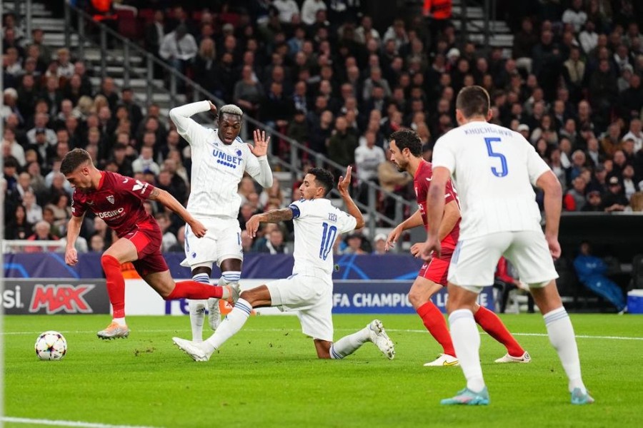 fc_copenhagen_vs_sevilla_fc_-_uefa_champions_league_group_d.jpeg