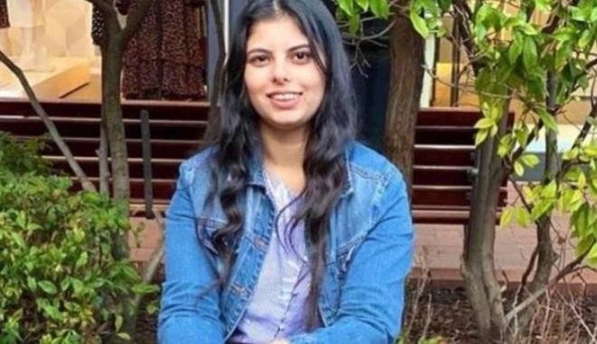 kaur.jpg