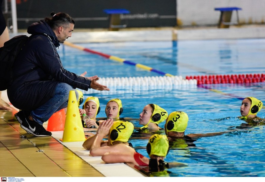 aek glyfada womens water polo.jpg