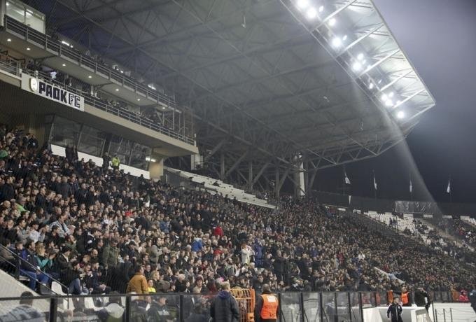 paok fans.jpg
