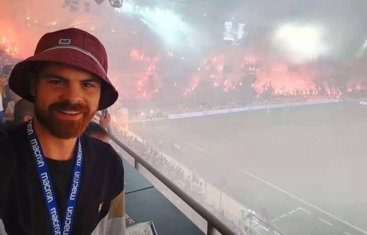 kinigos gipedon nea filadelfeia.jpg