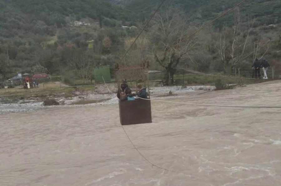 aitoloakarnania-mathites-gefyra-1 (1)_11zon.jpg