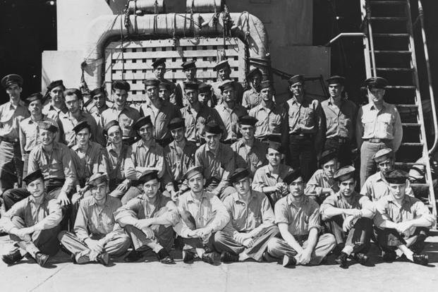 uss-indianapolis-crew.jpg
