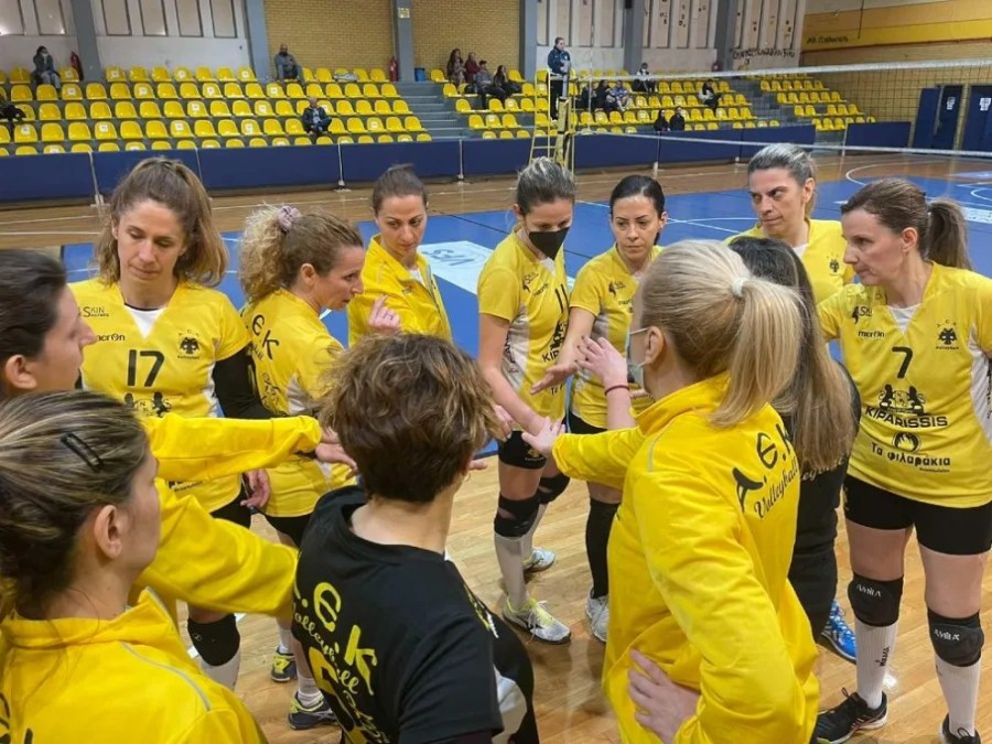 aek-women-vintage-volleyball-team-omada-omadiki312312132.jpg