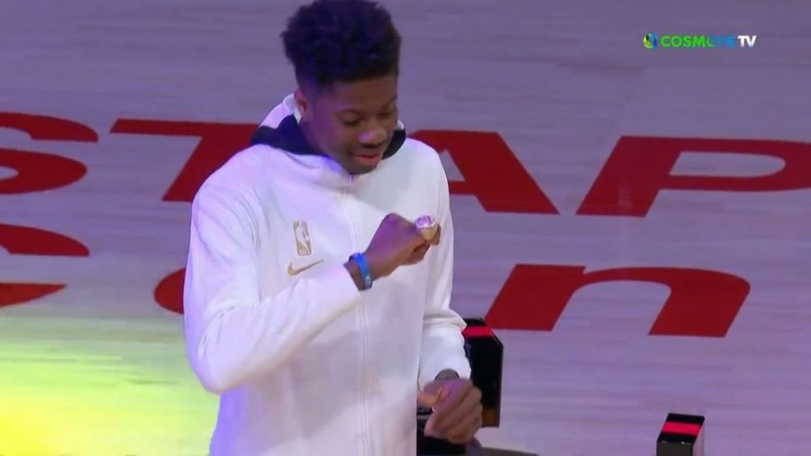 κωστας αντ.jpe