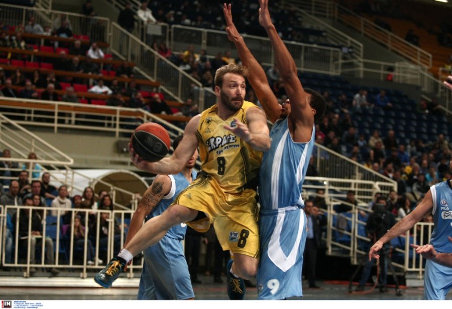 polytarchou michalis aek kolossos.jpg