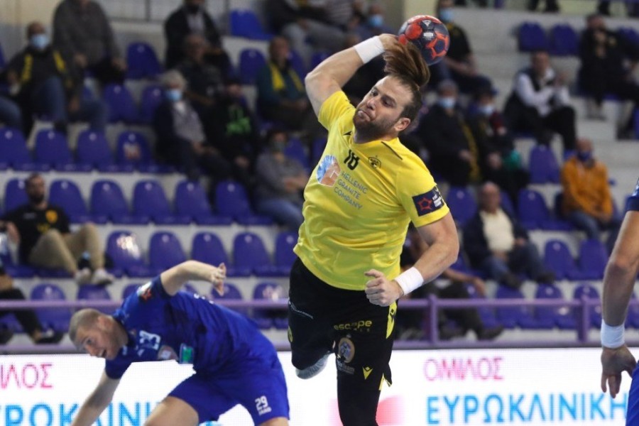 aek-tatabanya-handball-florido1.jpg