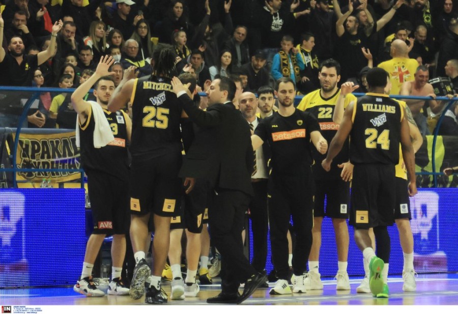 karditsa aek paiktes.jpg