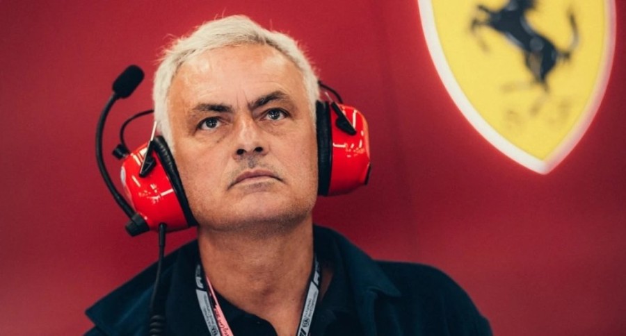 mourinho-ferrari-f1_11zon.jpg