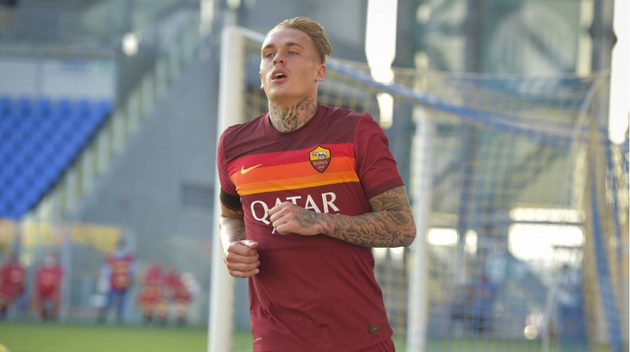 rick-karsdorp-as-roma-1602077385-48654.jpg