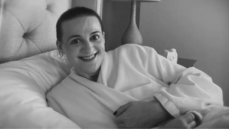 New-Peacock-Doc-Covers-Grey-Anatomy-Writer-Who-Lied-About-Cancer-Battle-1-modified (1).png