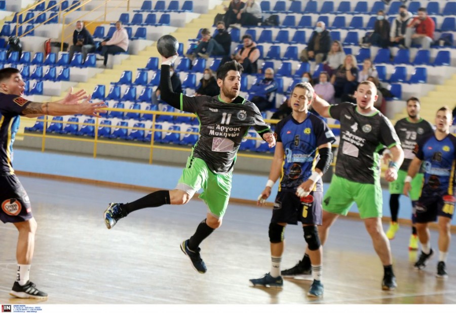 ΑΡΗς ΝΙΚΑΙΑΣ ΔΙΟΜΗΔΗΣ.jpg