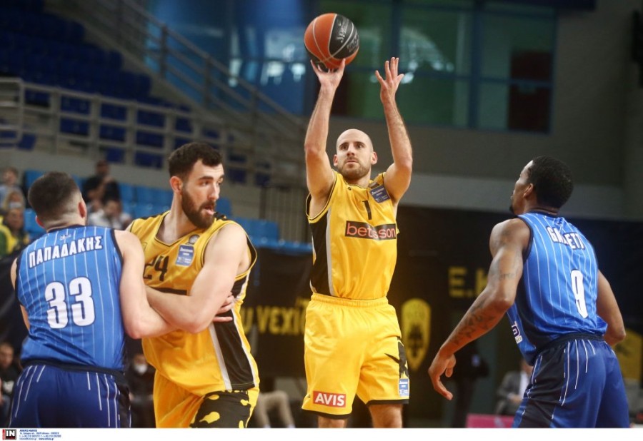 colom aek iraklis.jpg