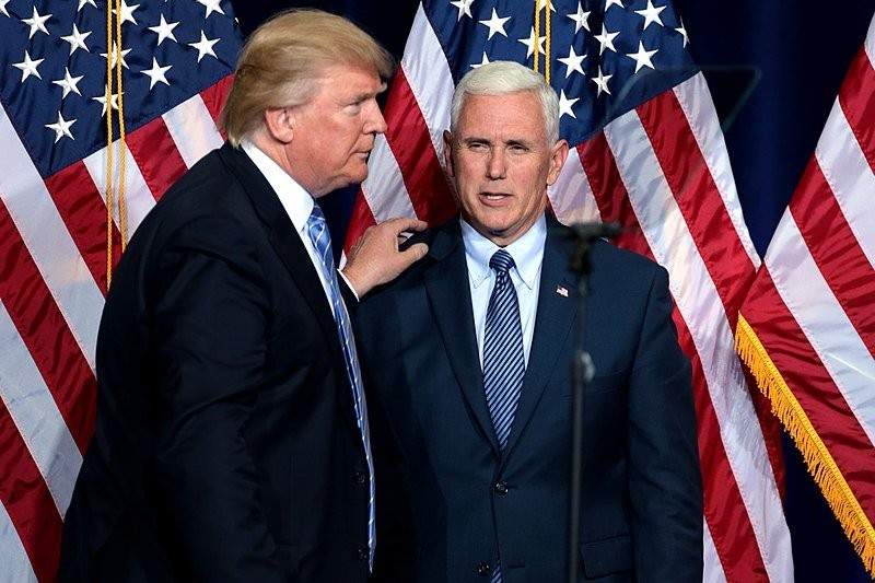 Donald_Trump_&_Mike_Pence_(29302369541).jpg